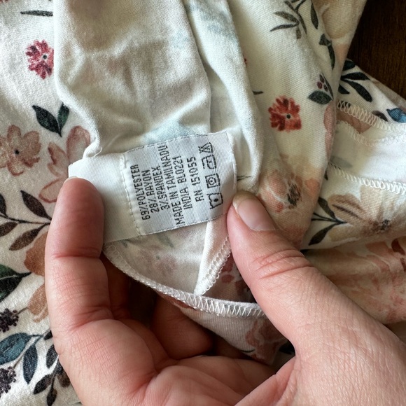 Copper Pearl | Autumn Floral Print Swaddle Knit Blanket - Picture 4 of 4